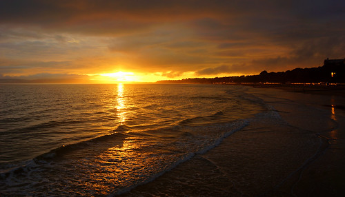 uk november light sunset sea sun seascape colour beach clouds coast seaside waves dorset seafront bournemouth stevemaskell 2014