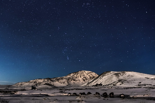 winter stars landscape iceland nightshot moonlight nightsky hafnarfjörður capitalregion flickrfriday toinfinityandbeyond kaldársel nikond7000 sigmadc1770mm1284macrohsmos mthelgafell
