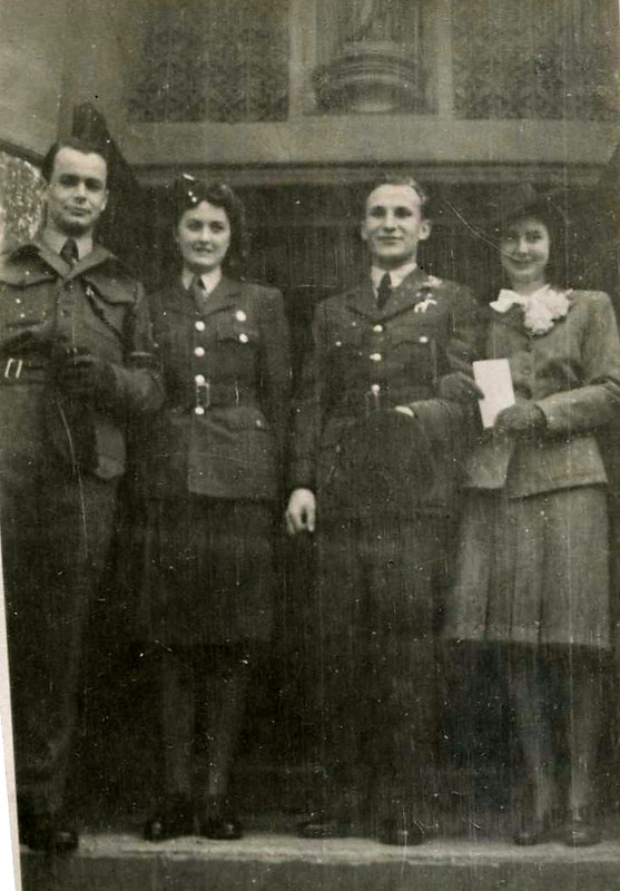 sisters_Polish_Italian_husbands_1945