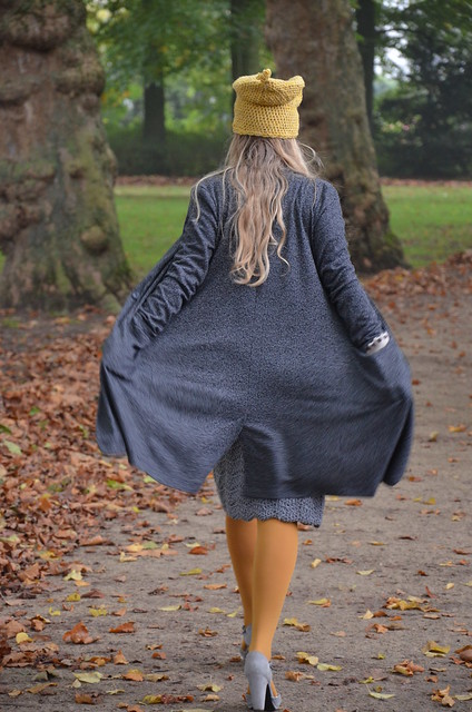 wood & wool skirt