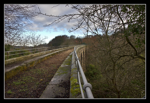 bridge trees abandoned viaduct railings midlothian dismantledrailway trackbed lasswade broomieknowe eskvalleyrailway lasswadeviaduct