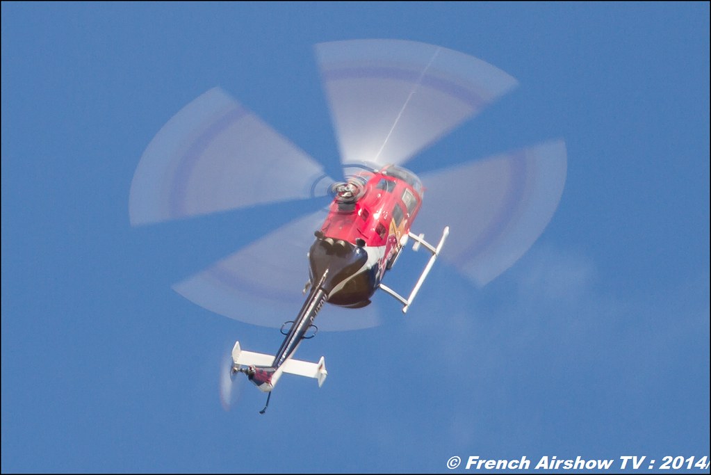 BO-105 Red Bull , Flying Bulls acrobatic flight helicopter Meeting des 60 ans de l'ALAT,Aviation légère de l’armée de Terre (ALAT), Cannet des Maures
