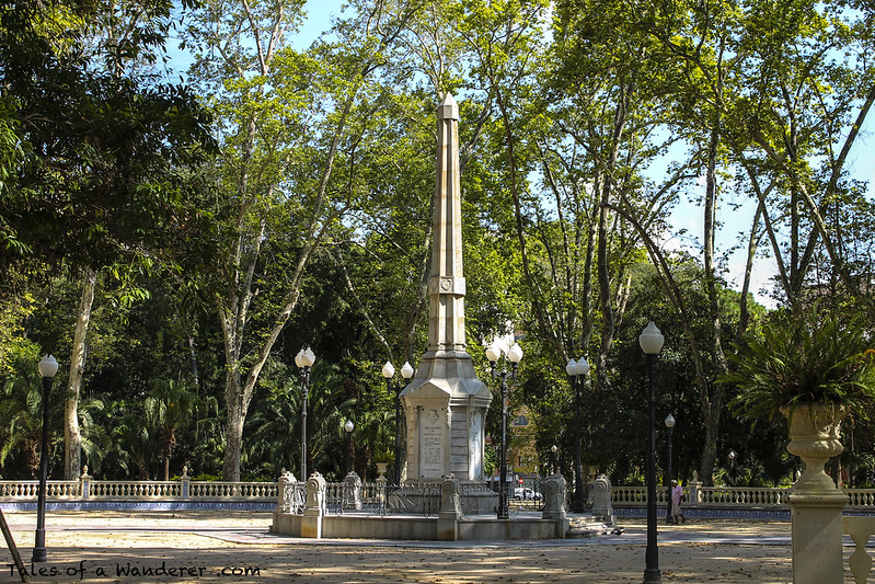CASTELLÓN DE LA PLANA - Parque Ribalta - Obelisco