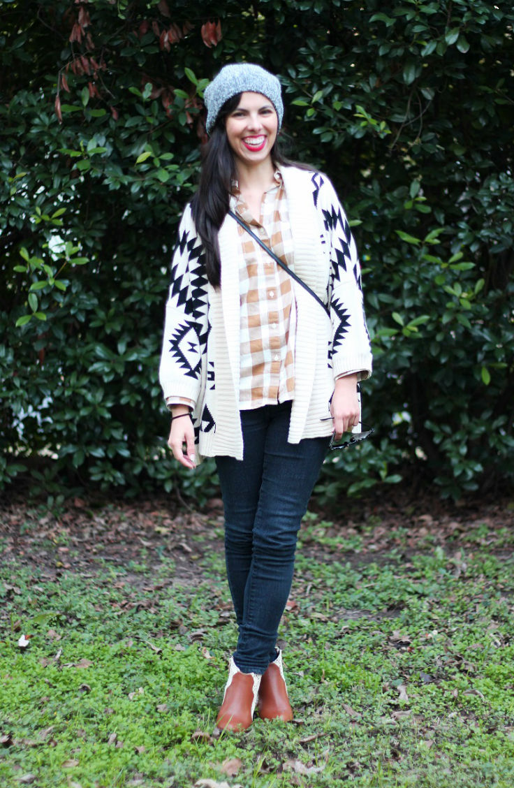 casual fall outfit, tribal print cardigan, slouchy beanie, brown booties, austin texas style blogger, austin fashion blogger, austin texas fashion blog