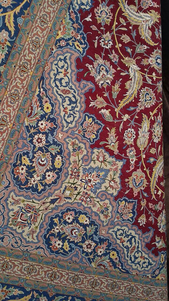 Isfahan by Feyzollah Haghighi master piece 10x13 with vegetable dye color silk foundation persian rug (6)