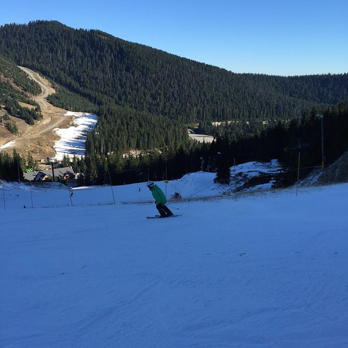 Ski season opening on Cypress Mountain (Nov. 15, 2014)