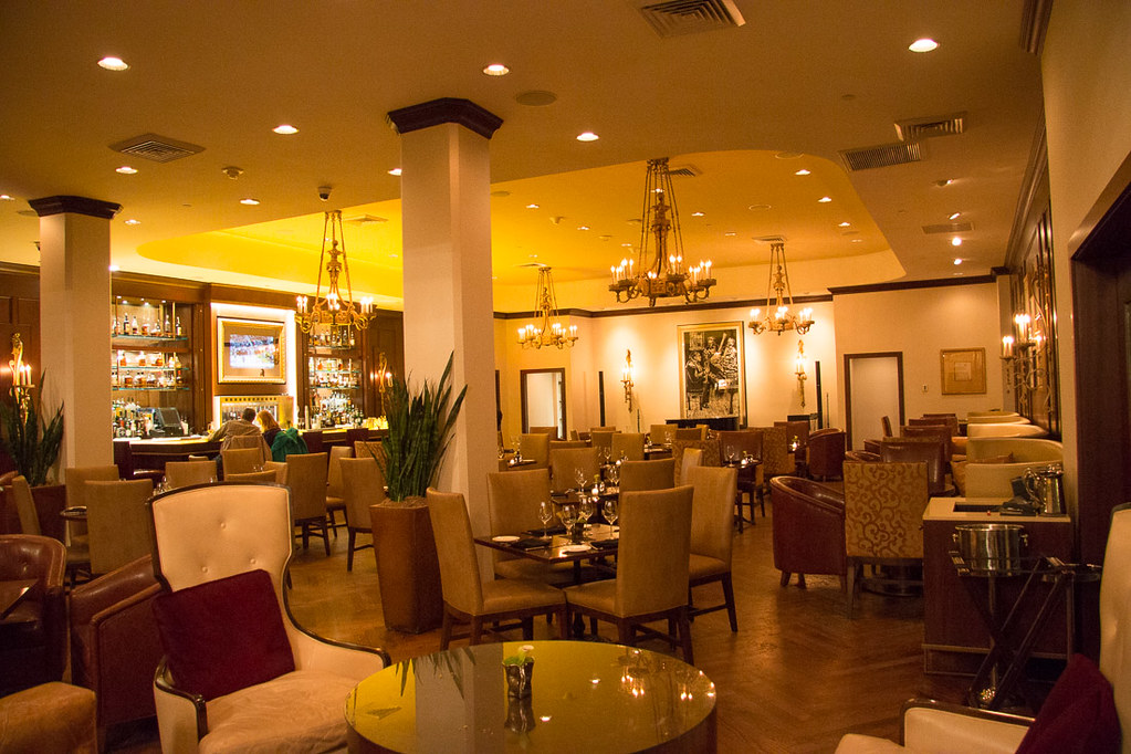 Restaurants at Roosevelt Waldorf Astoria | New Orleans Hotel Review during Mardi Gras