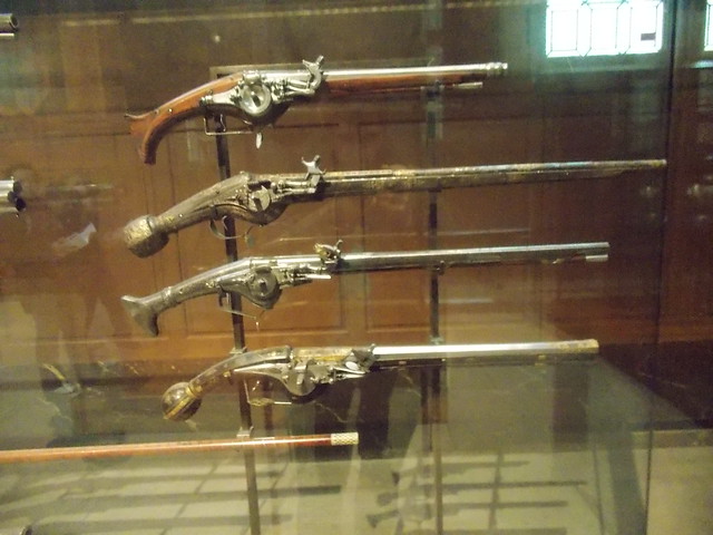 pistolas do seculo XVIII