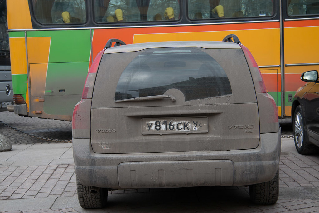 Soot covered cars in St. Petersburg