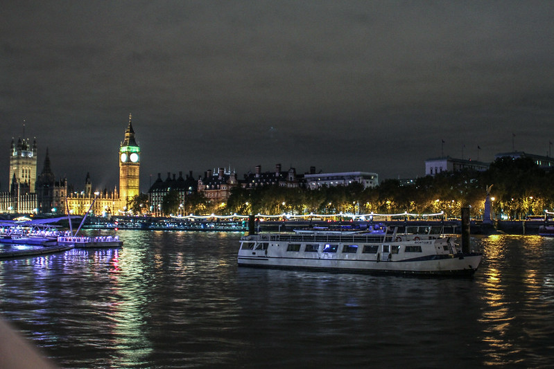 A Day Well-Spent in Iconic London, London at night