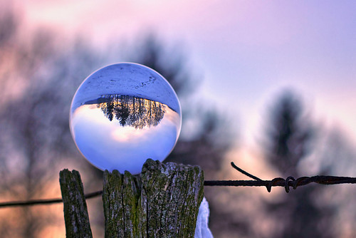 winter snow nature glass fence germany landscape country saxony crystalball glassball glaskugel oberlausitz glasperlenspiel lauba lawaldelauba