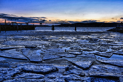 bridge blue sunset newyork ice colors clouds outdoors frozen hudsonriver hudson tarrytown tappenzeebridge