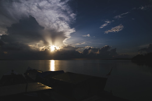 ocean light sea sun sunrise indonesia borneo kalimantan derawan