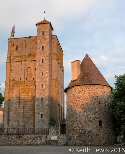huriel allier dungeon tower keep historic france