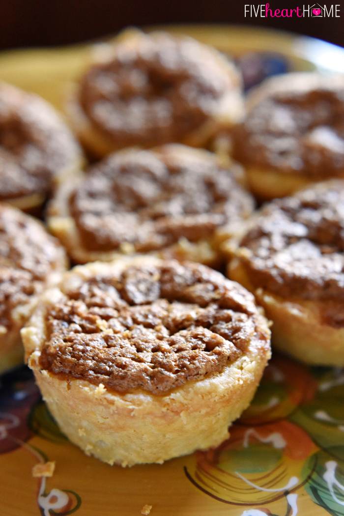 Mini-Pecan-Pies-for-Thanksgiving-by-Five-Heart-Home_700pxZoom