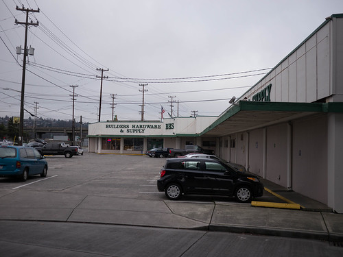 Former Cove Mid-City Market, Elliott and Galer, Seattle