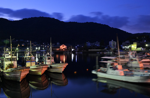 sunset sea water japan night boats coast seaside nikon photographer harbour ships ngc calm hiroshima fukuyama