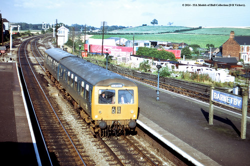 train diesel railway passenger britishrail cravens dmu northlincolnshire barnetby class105
