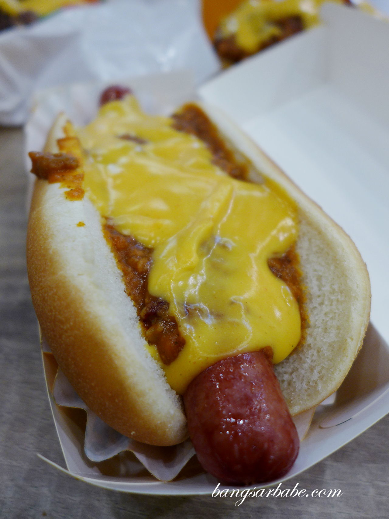 chilli-cheese-hotdog