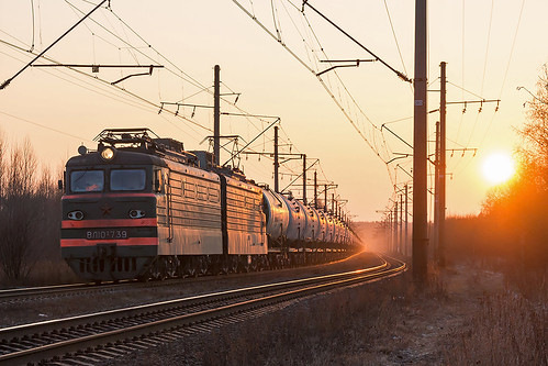 railroad train sunrise russia railway locomotive electriclocomotive leningradregion rzd russianrailways vl10u