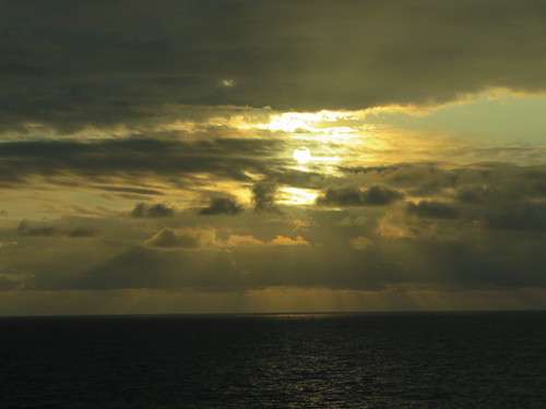 sunset sunrise boat ship gas westafrica oil gabon seismic cgg geocoral