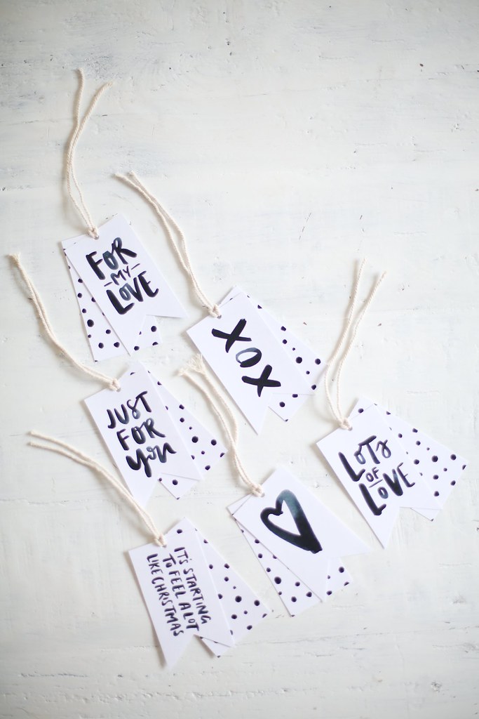 Free printable a pair & a spare and Jasmine Dowling gift tags