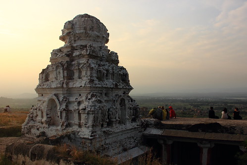 india ruins tourist karnataka hampi vijayanagar