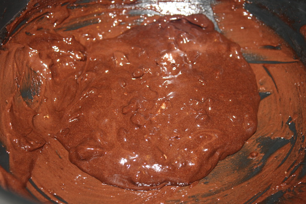 Chokolademousse med nøddebund (4)