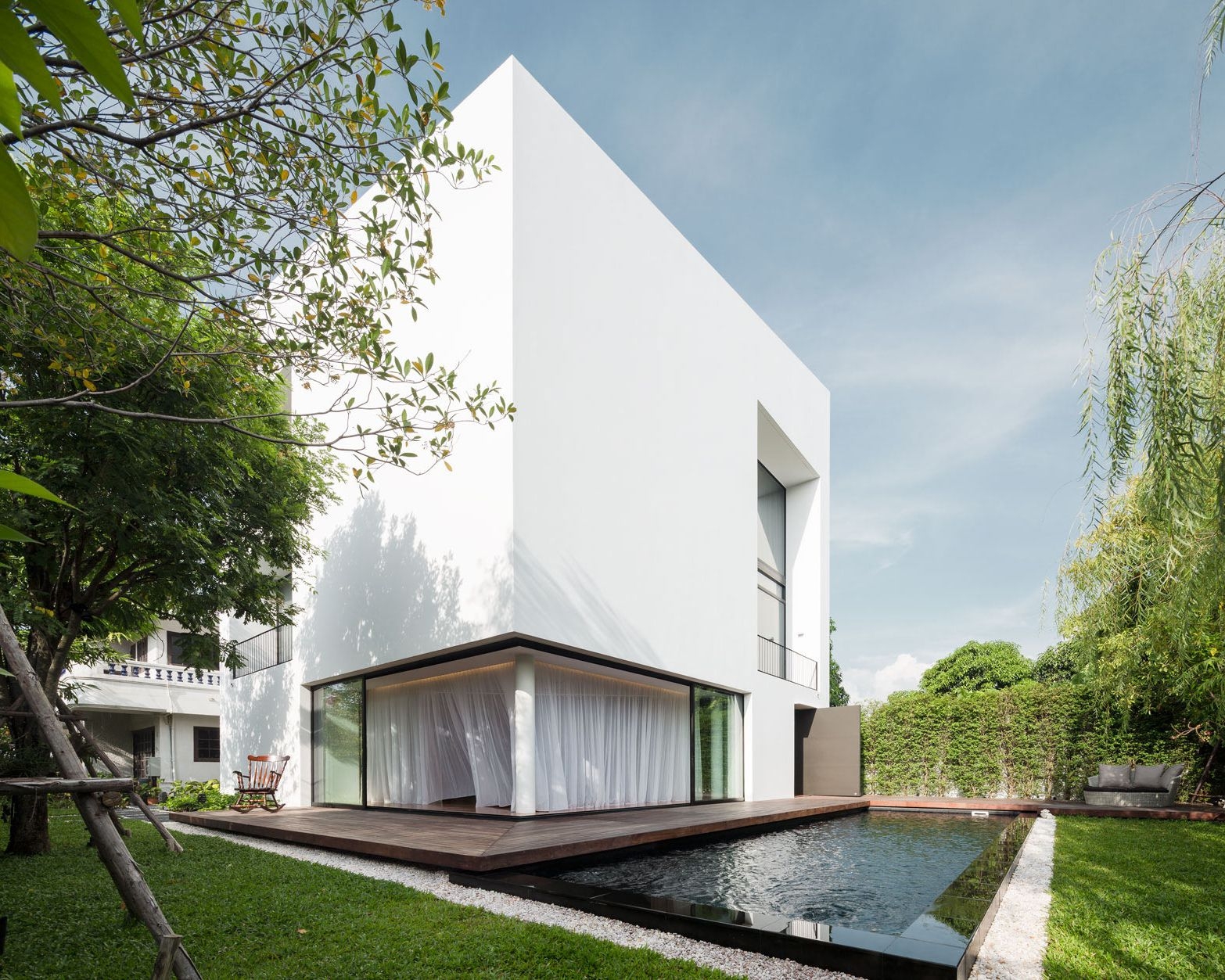 Elegant-Modern-Architecture-Good-Architecture-Modern-White-Houses-Design-