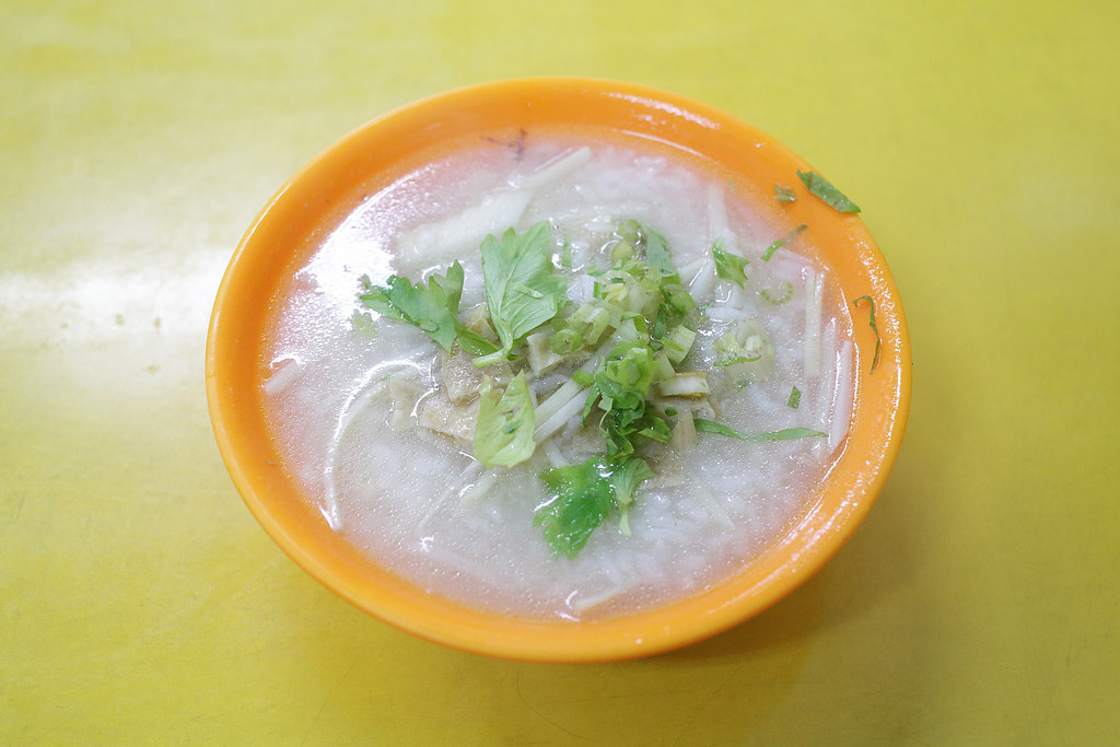 20141203萬華-古早味鹹粥、米粉湯 (15)