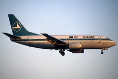 Luxair B737-5C9 LX-LGO BCN 17/04/1995