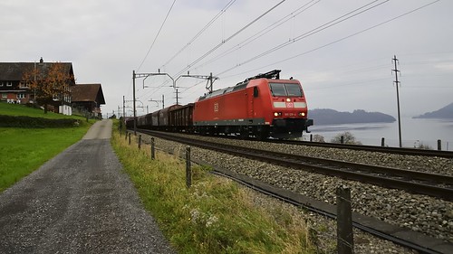 train geotagged schweiz switzerland nikon suisse db cargo che tamron güterzug nikonshooter immensee kantonschwyz frighttrain geosetter d5300 capturenx2 ponte1112 viewnx2 tamron16300 1851294 tamron16300mmpzodiill geo:lat=4708211174 geo:lon=847684688