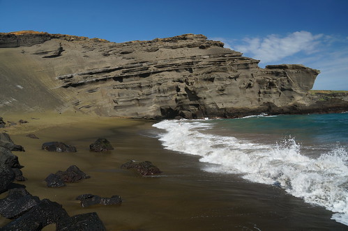 beach hawaii waves wave greensand olivine kani greensandbeach halii mahanabay papakolea kaalualu turtleslava2014
