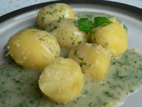 Potatoes with Parsley Sauce