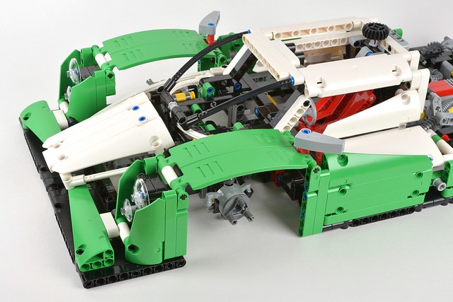 LEGO 42039 24 Hour Racer review | Brickset
