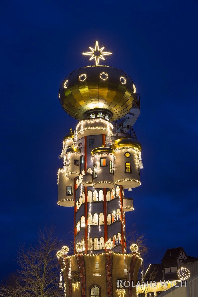 Hundertwasserturm Weihnachtsmarkt
