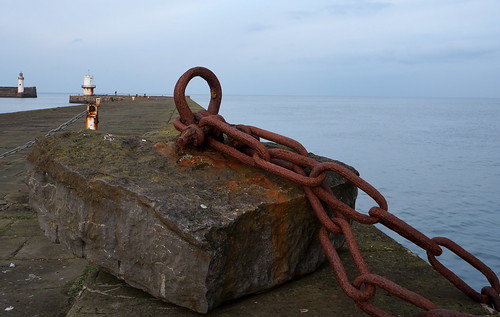 sea irish lighthouse chains harbour rusty cumbria mooring whitehaven