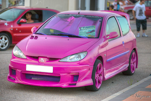 The pink car