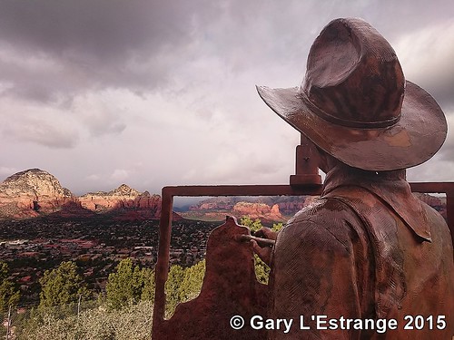 red vacation arizona usa mountain statue rock bronze painting landscape scenery cowboy butte view sony scenic sedona roadtrip vista overlook z3 sculptor xperia joebeeler garylestrangephotography
