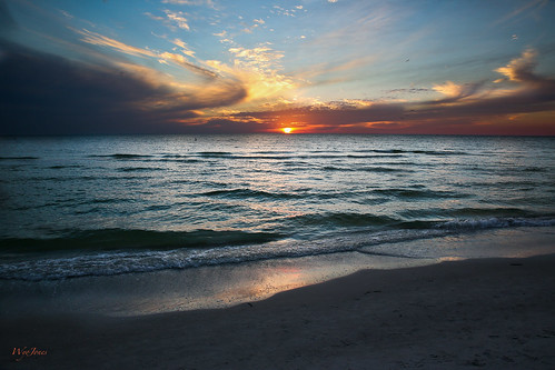 sunset reflection beach gulfofmexico water sand waves florida np cloudscape stpetersburgbeach wyojones tradewindsresortandhotel