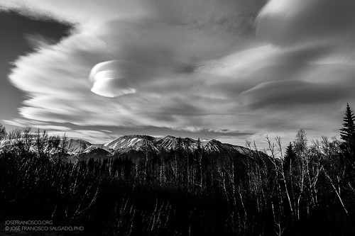 bw usa cloud mountain blancoynegro monochrome alaska clouds us blackwhite nikon anchorage nubes grayscale nikkor montaña nube d4 2470mmf28g