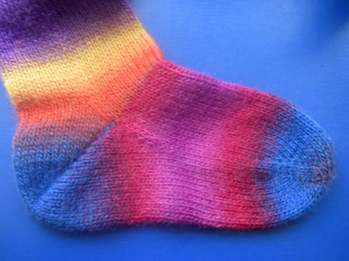 Toe-up socks Yarn Art Magic Surf1