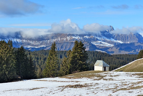 montagne hiver chapelle lessaisies