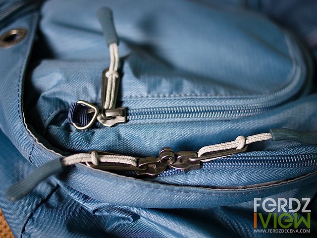 Lockable zippers