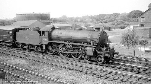 train railway steam passenger thompson b1 brough 460 eastyorkshire britishrailways lner 61237 geoffreyhkitson