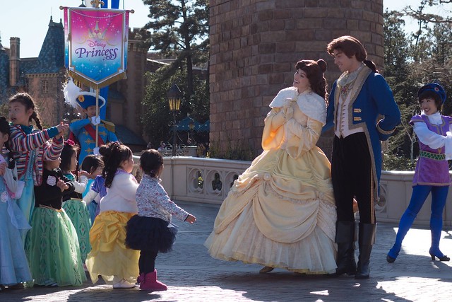 Anna and Elsa' Frozen Fantasy at Tokyo Disneyland