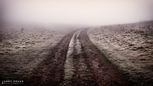 winter england mist nature landscape countryside frost track unitedkingdom sony nowhere frosty nothing wallingford wittenhamclumps southoxfordshire a99 sonyalpha andyhough slta99v andyhoughphotography