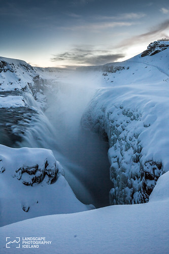 snow cold night waterfall iceland gullfoss 6d 2015 suðurland southiceland uppsveitir tse24mmii