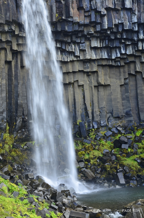Parque Nacional Skaftafell – Cascada SVARTIFOSS – Mirador SJORNARNIPA – VIK - ISLANDIA, NATURALEZA EN TODO SU ESPLENDOR (6)