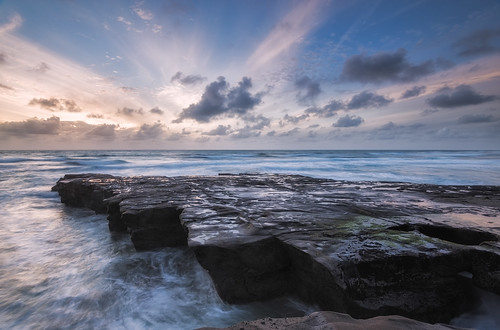 longexposure sunset newzealand seascape clouds waves auckland nz northisland westcoast muriwai lateafternoonlight coastallandscape rockplatform colourimage leefilters nikond800 lee09nd lee06gndhard nikkor160350mmf40 solmetageotaggerpro2